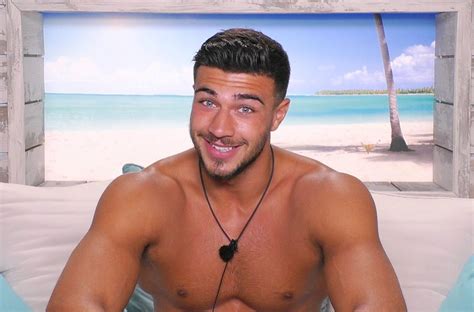 tommy fury naked|Love Islands Tommy Fury sends crowd wild as he strips off at club